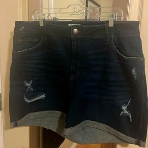 AVA & VIV JEAN SHORTS! NWOT! SIZE 16W DARK DENIM